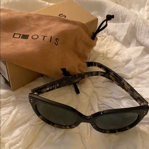 Women’s Otis Acrylic Sunglasses